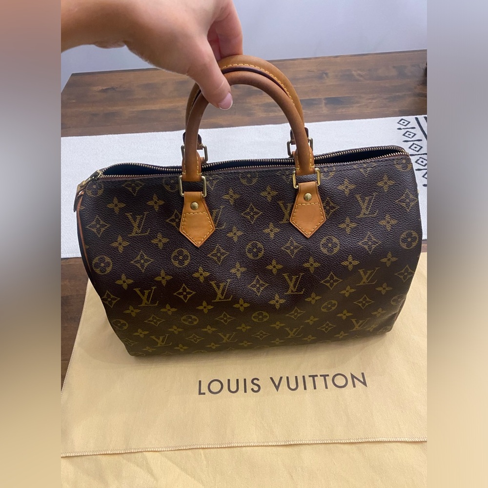 Louis Vuitton speedy 40